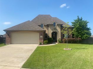 5321 Barberry Ln, Bossier City, LA 71112