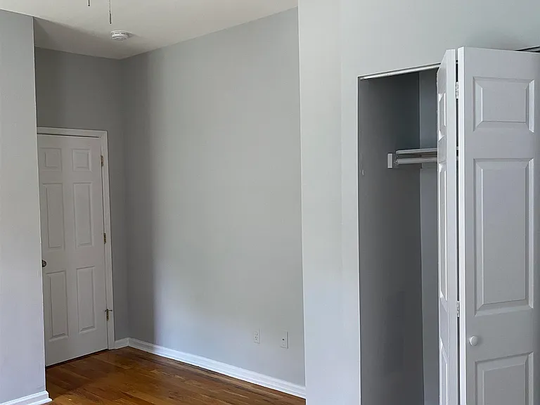 734 Adams St #5C — Photo 13