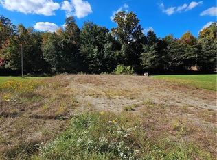 2065 Cynthia Dr #8, Mount Airy, NC 27030