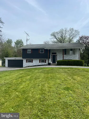 41 Leacock Rd Photo 1