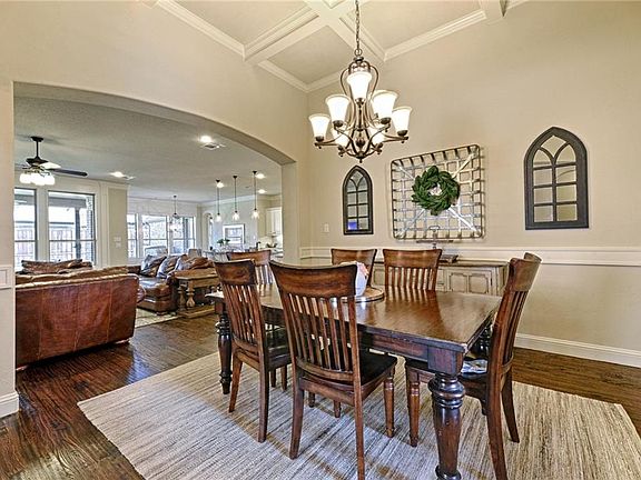 5th image of 8625 Bridle Path Ln