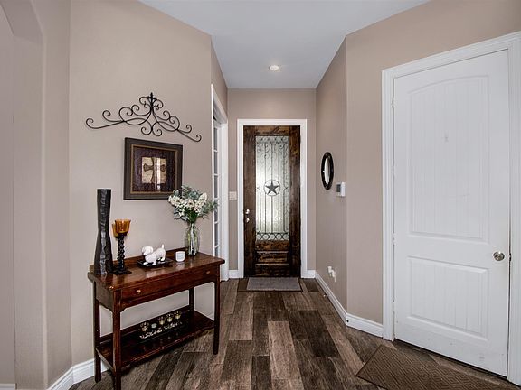 5th image of 21363 Kings Mill Ln