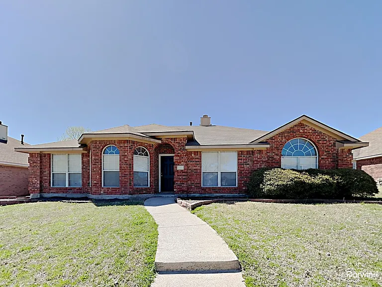 643 Big Oak Ct — Photo 1
