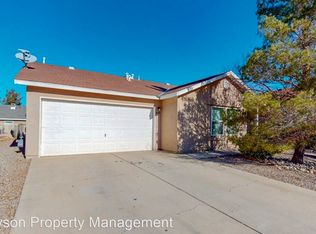 5759 Pinon Blanco Rd NW, Albuquerque, NM 87114