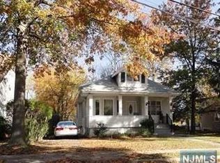 61 Copley Ave, Teaneck, NJ 07666