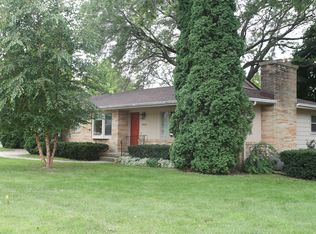 1804 W Rugby Rd, Janesville, WI 53545