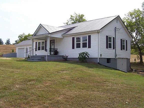 3rd image of 577 Wells Spring Rd
