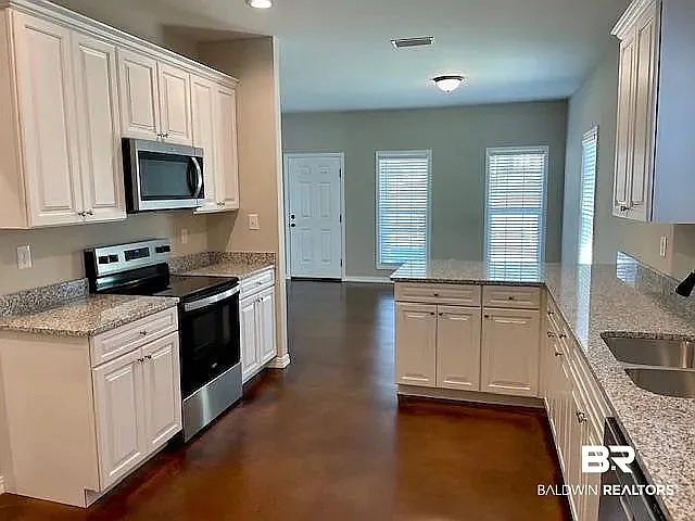 33192 Stables Dr #B — Photo 8