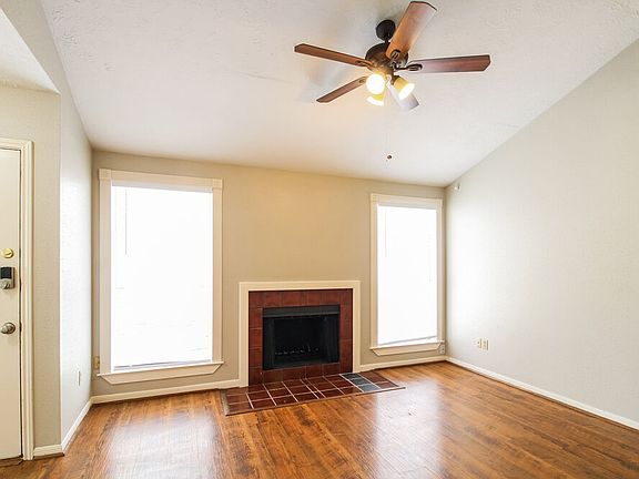 5th image of 7851 Gatehouse Dr