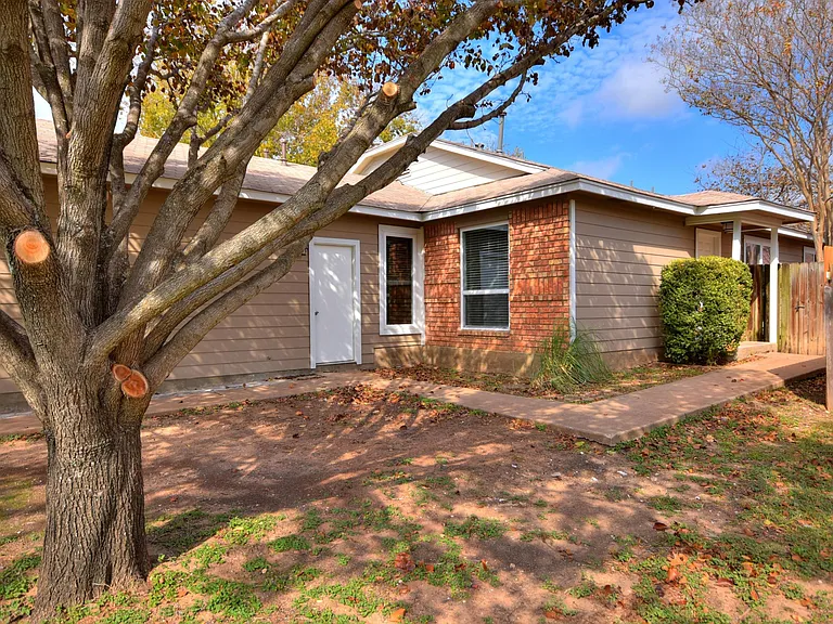 2302 Fuzz Fairway #B — Photo 19