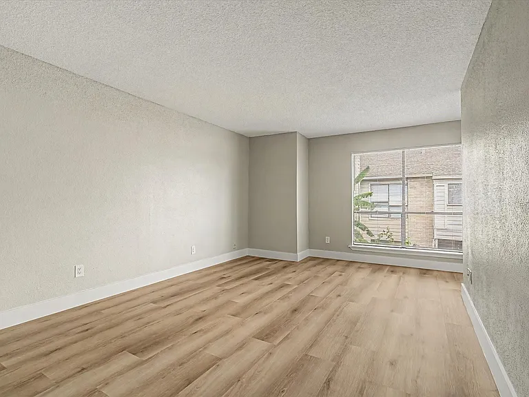 9552 Windswept Ln #9552 — Photo 22