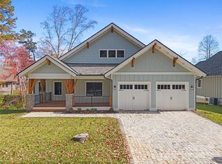 129 Creekside Valley Ln, Arden, NC 28704