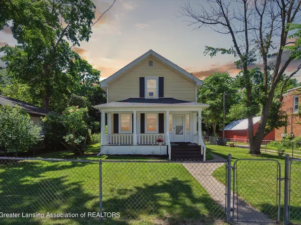 126 S Saginaw St, Byron, MI 48418