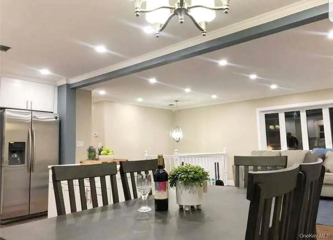 3 bed, 1.0 bath, $3,300 — Photo 4