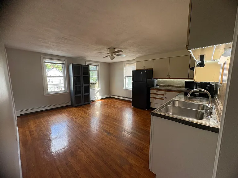 Kitchen_3