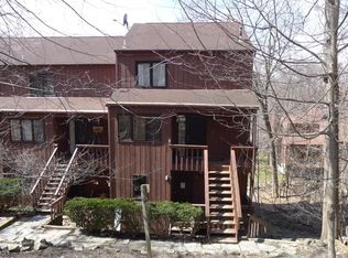 9 Village Way UNIT 1, Vernon, NJ 07462