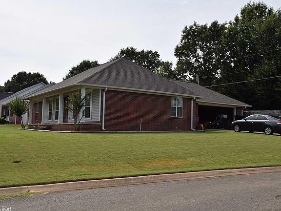 3rd image of 202 Summerwood Dr
