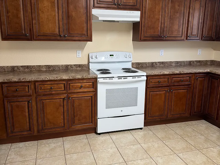 Fox Haven Dr — Photo 4