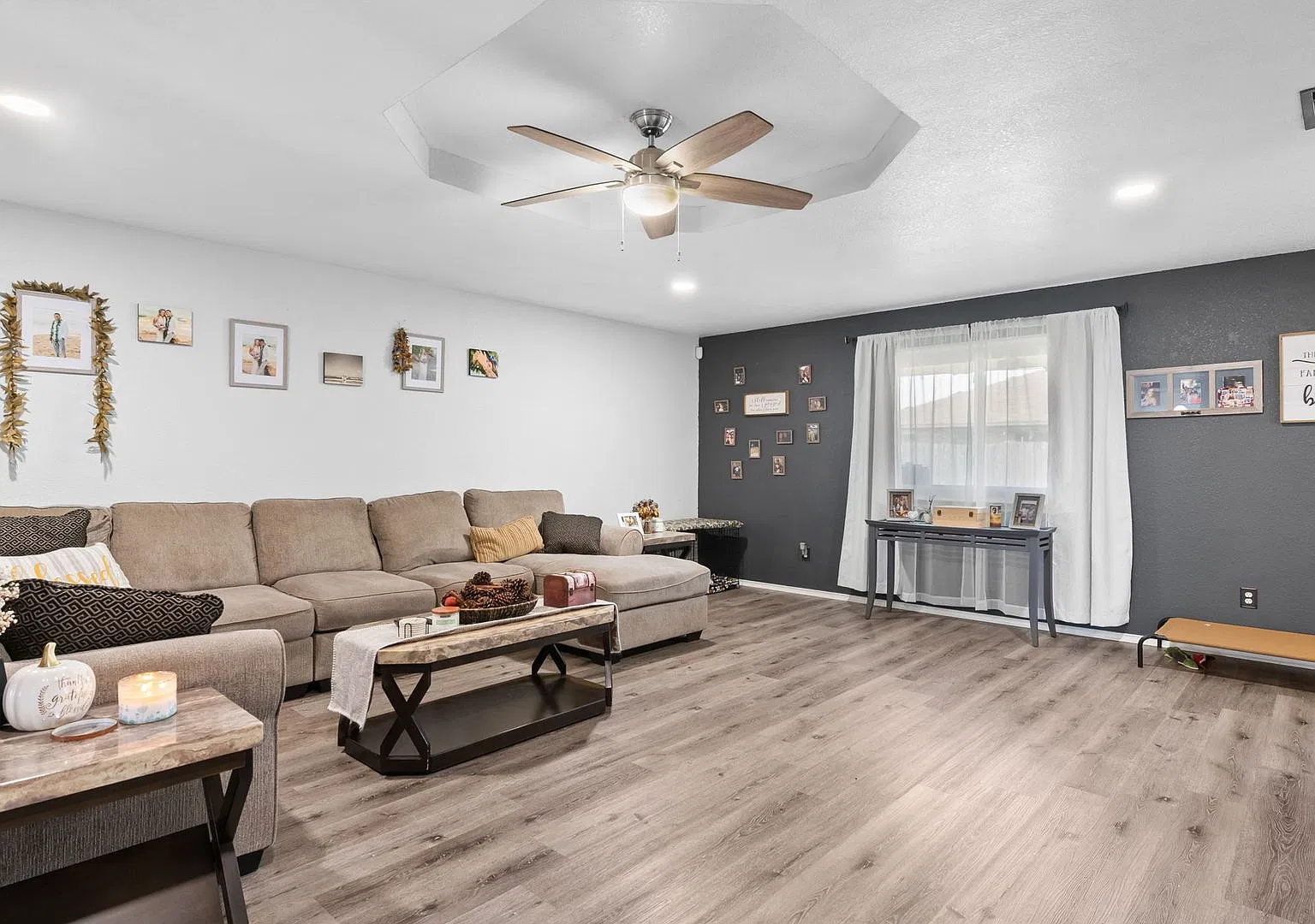 Beautiful home in available June 1st — Photo 4