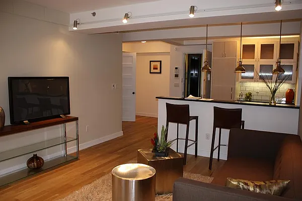 Rented by Residents Team | media 17