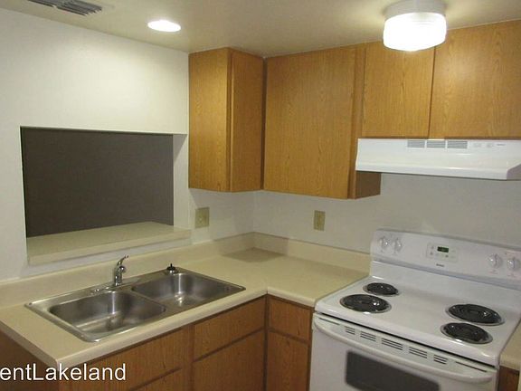 5th image of 819 E Lemon St APT 19