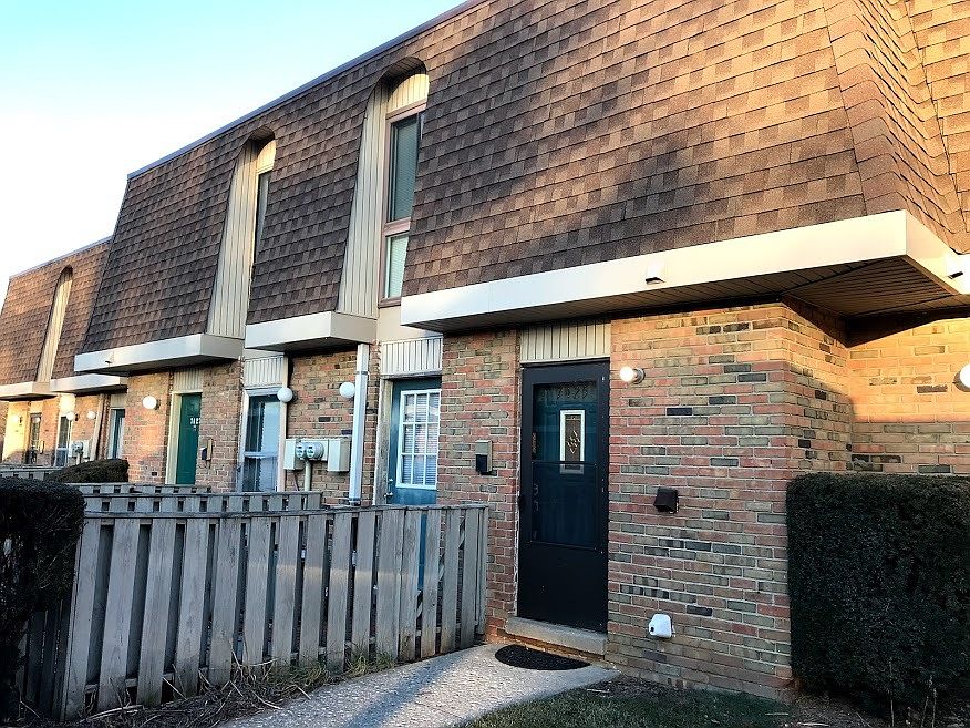 1st image of 7425 Country Brook Dr #7425