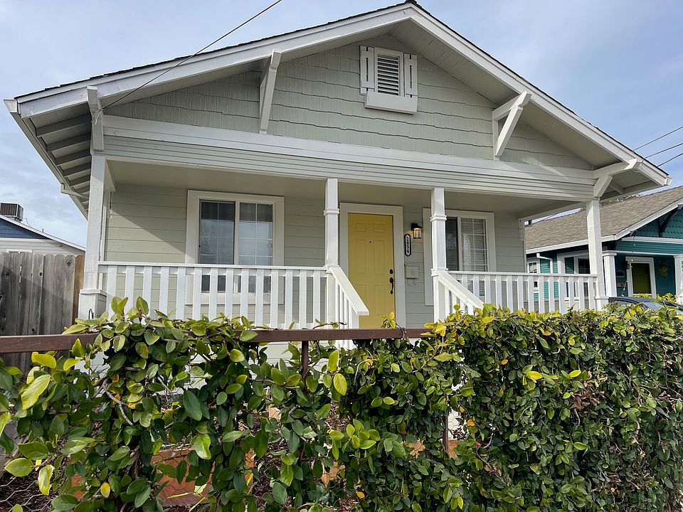 1st image of 2856 Santa Cruz Way