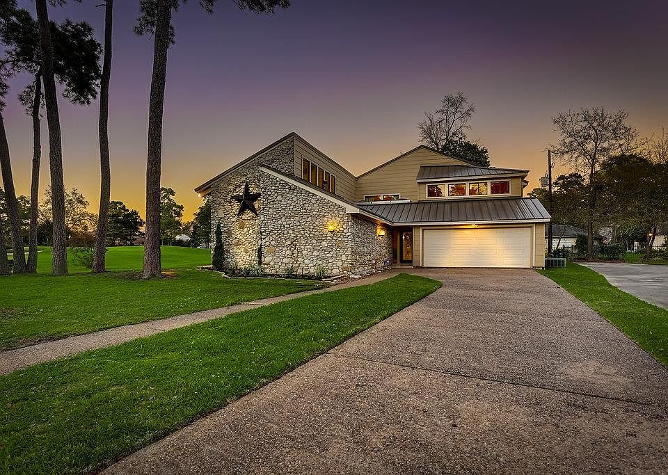 Welcome home to 13110 Coral Ridge Court.