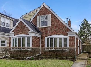 1516 Seward St, Evanston, IL 60202