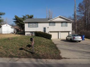 113 NE Summit Dr, Blue Springs, MO 64014