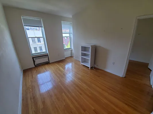 Rented by 4 Corners Realty, LLC | media 8