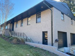 404 Broad St, Starkville, MS 39759