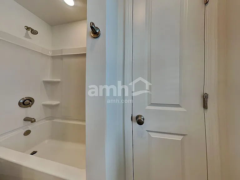 1634 Soapstone Rd — Photo 20