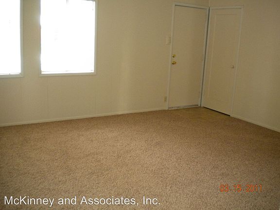 4th image of 866 Los Angeles Ave #A