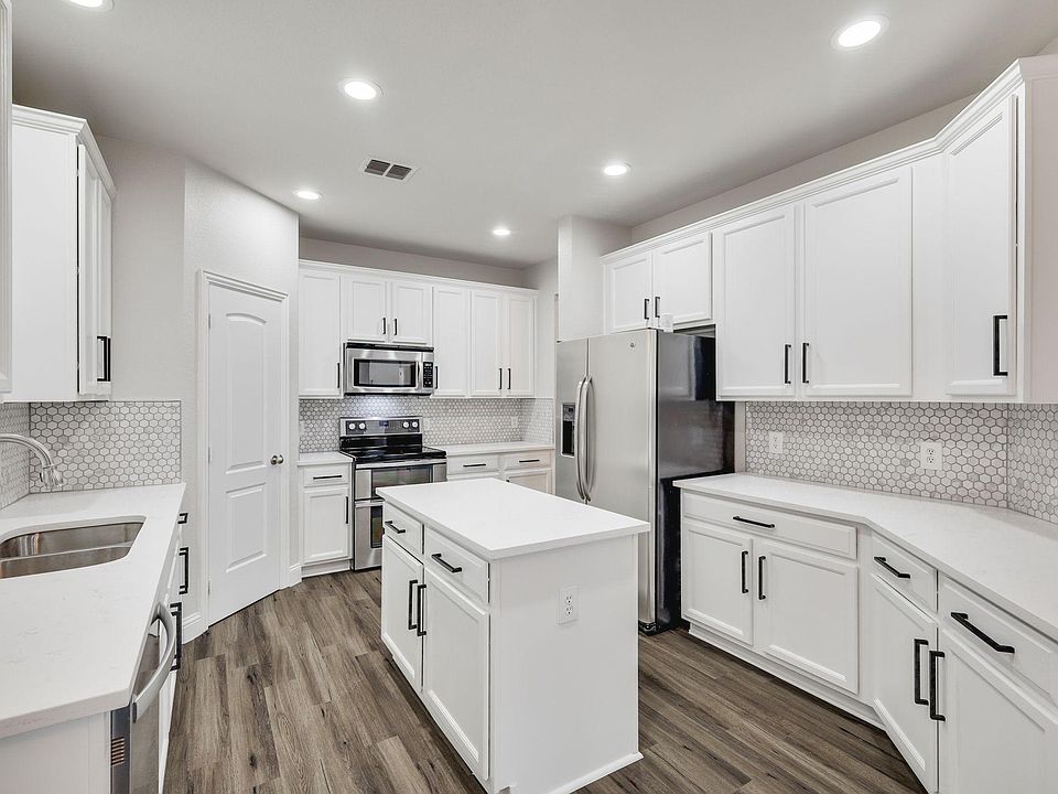 1180 Bonham Pkwy, Lantana, TX 76226 Zillow