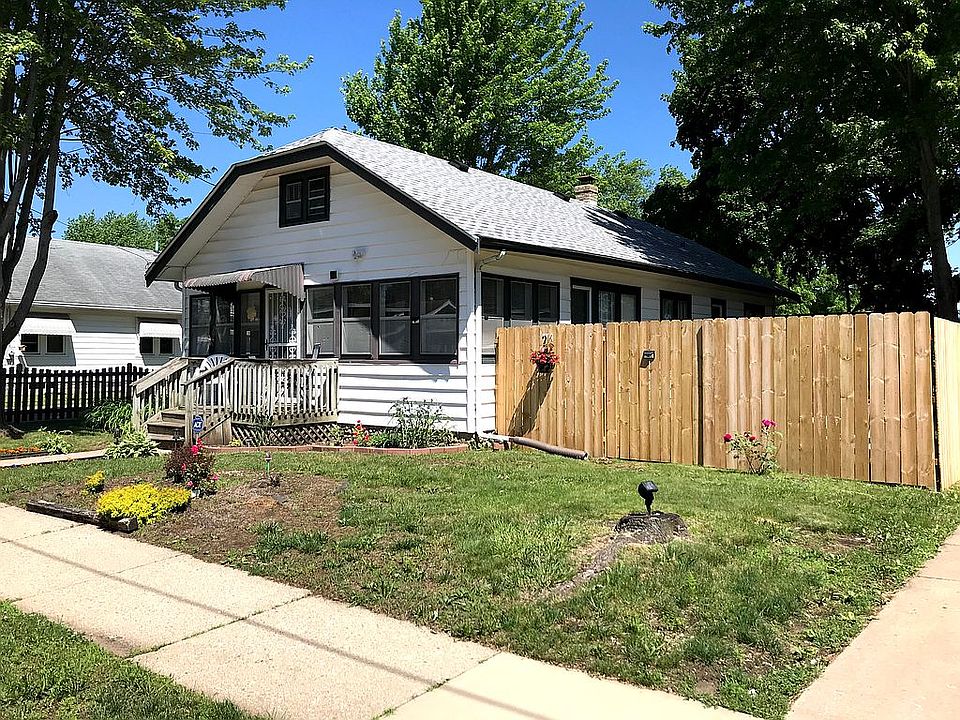 1st image of 2733 Knight Ave