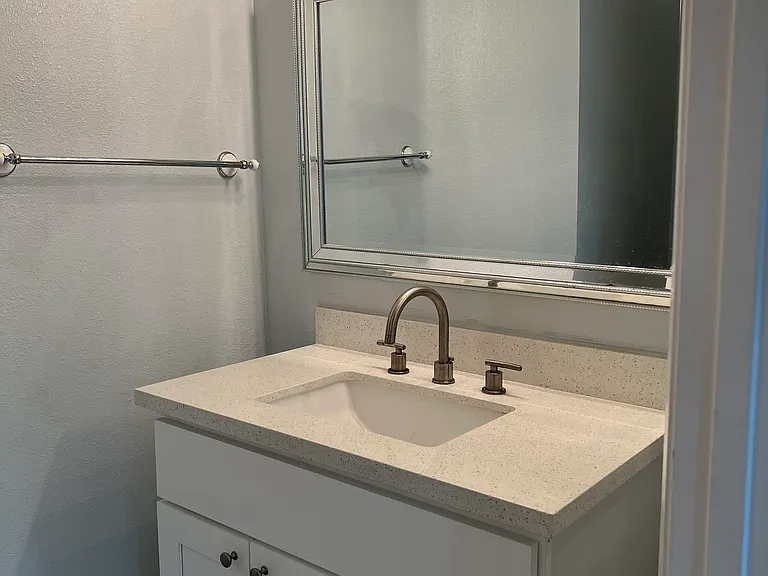2732 Piedmont Ave #11 — Photo 8