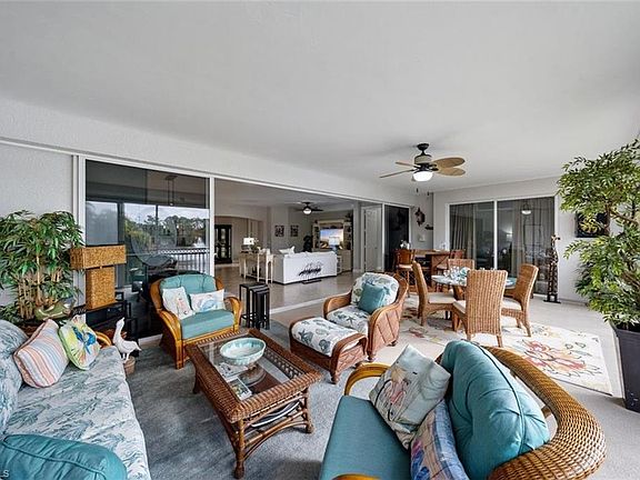 2nd image of 720 Waterford Dr Unit 202