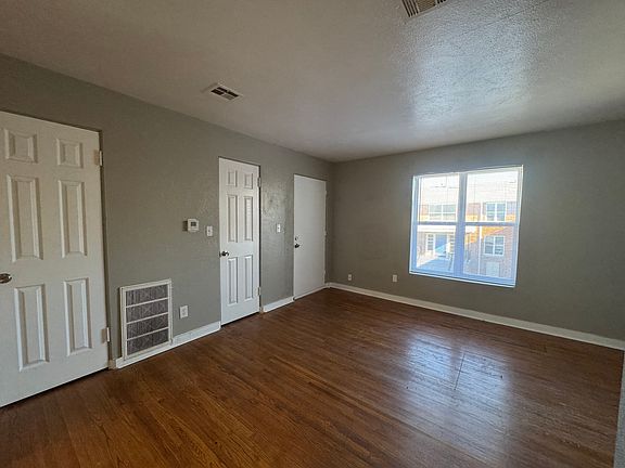 5th image of 2042 NW 25th St APT 17