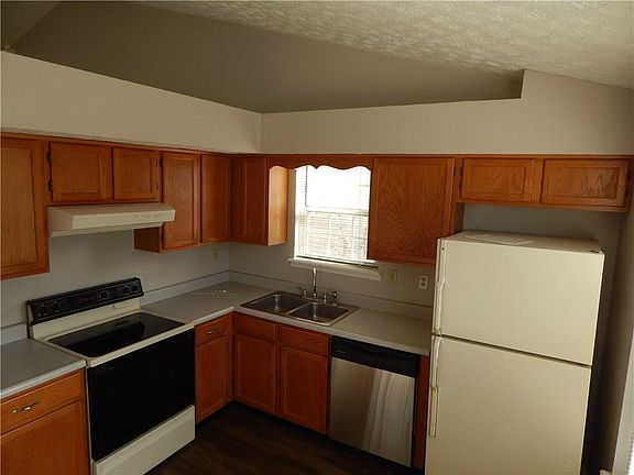 2nd image of 6635 Sundown Dr N
