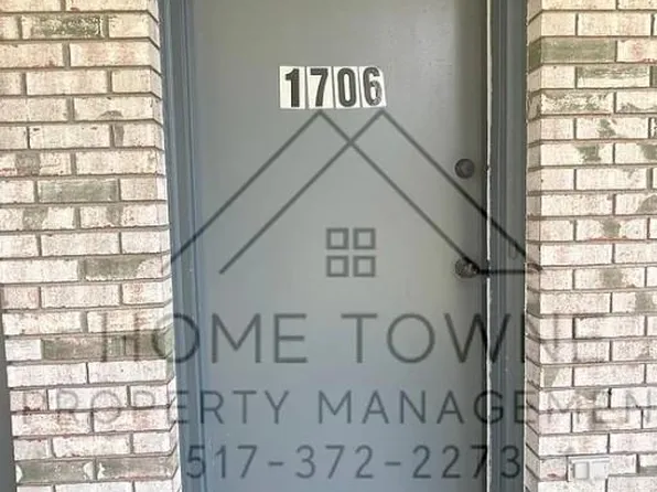 1700 Cambria Dr, East Lansing, MI