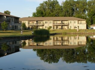 320 W 10th St, Brookings, SD 57006