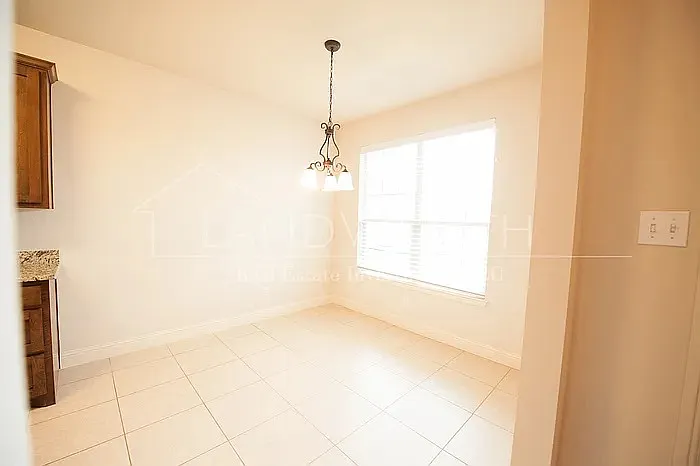4620 Angus Dr — Photo 16