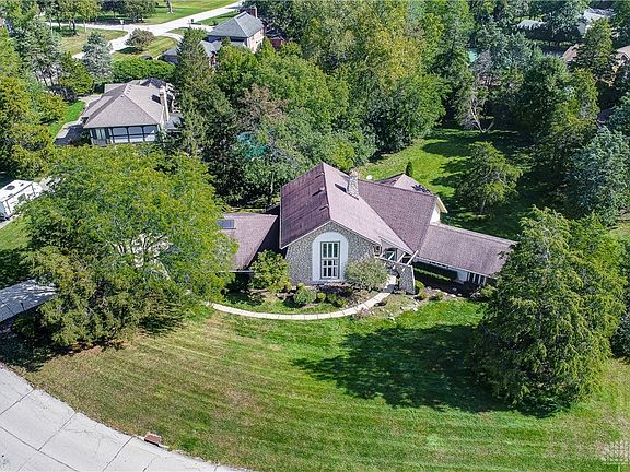 2nd image of 6636 Cedar Crest Trl