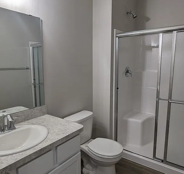 638 Treadway Blvd — Photo 5