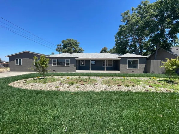 917 9th St, Turlock, CA 95380