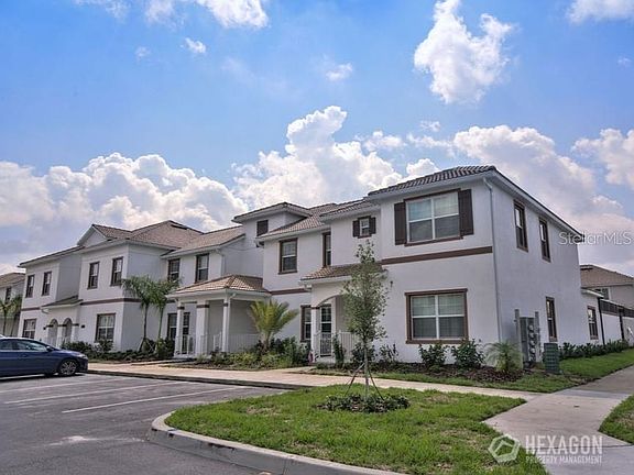 3rd image of 4838 Lullaby Ln