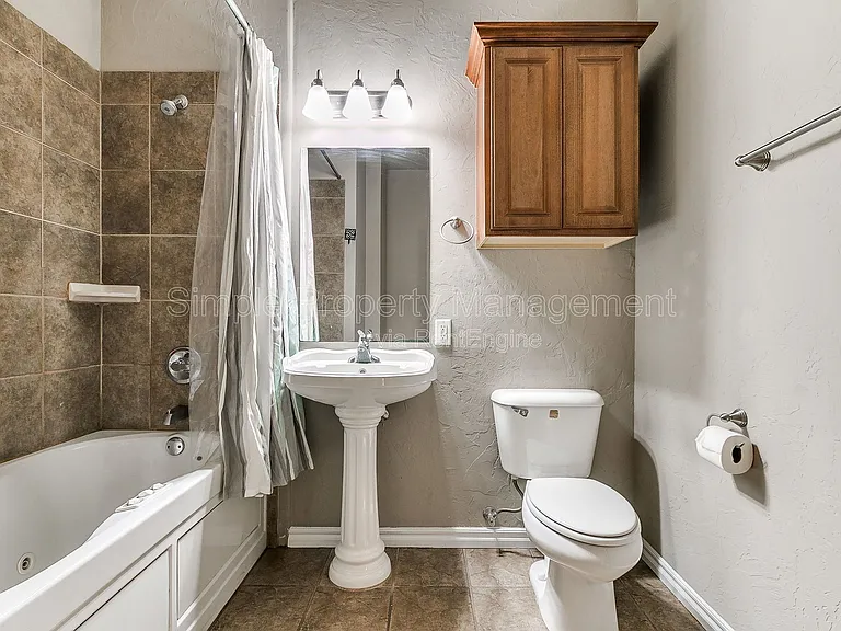1812 Alameda St #113 — Photo 13