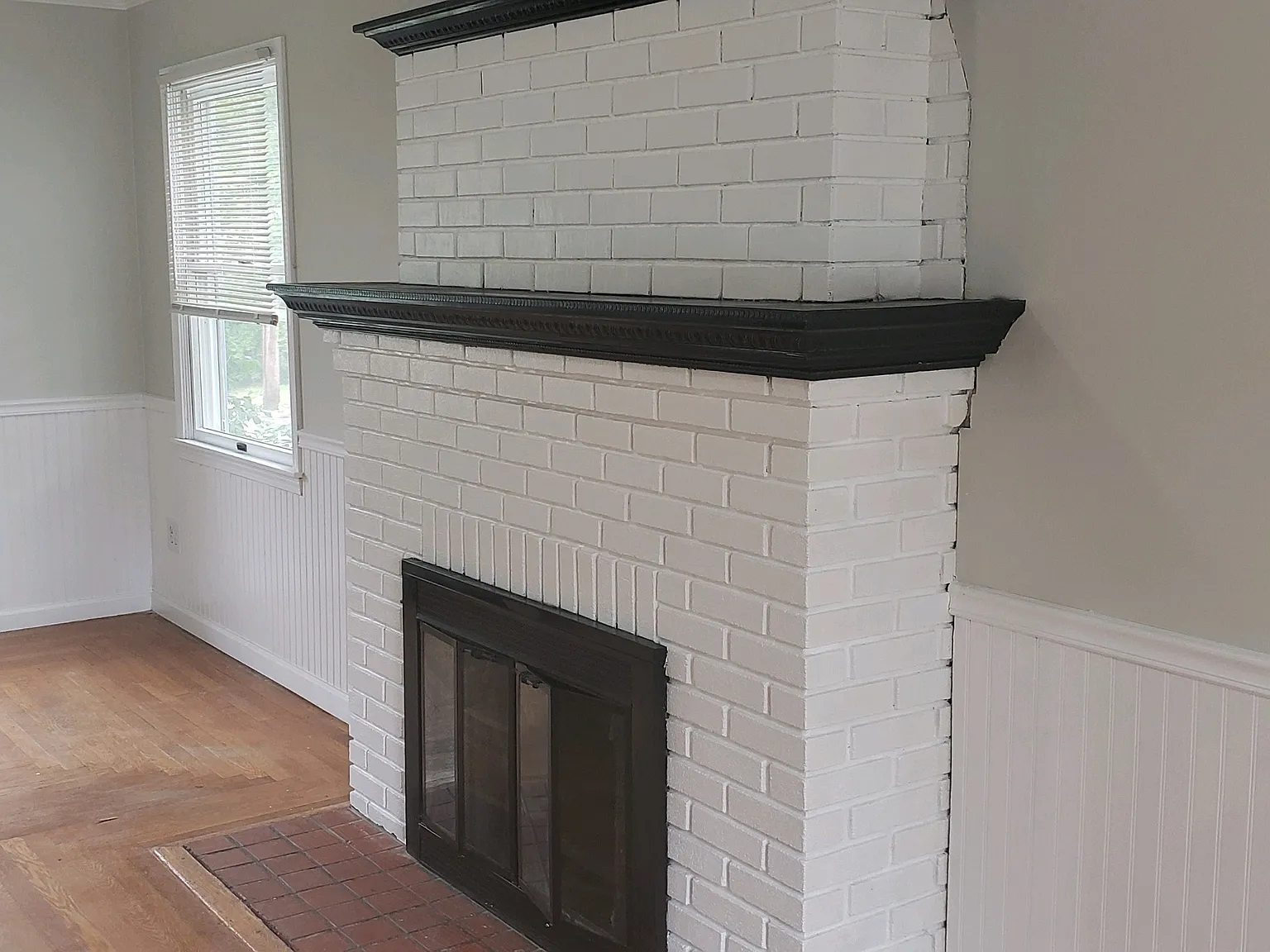5 bed, 1600 sqft, $3,150 — Photo 2