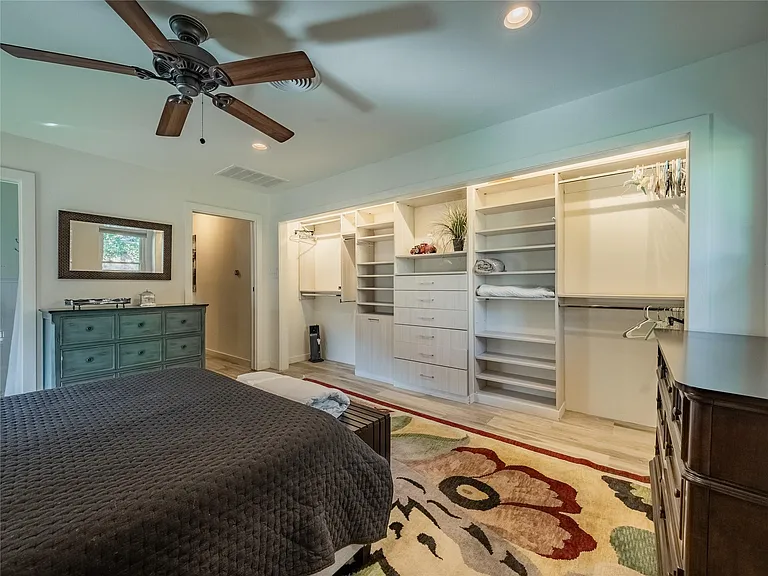 3010 Conway St — Photo 17